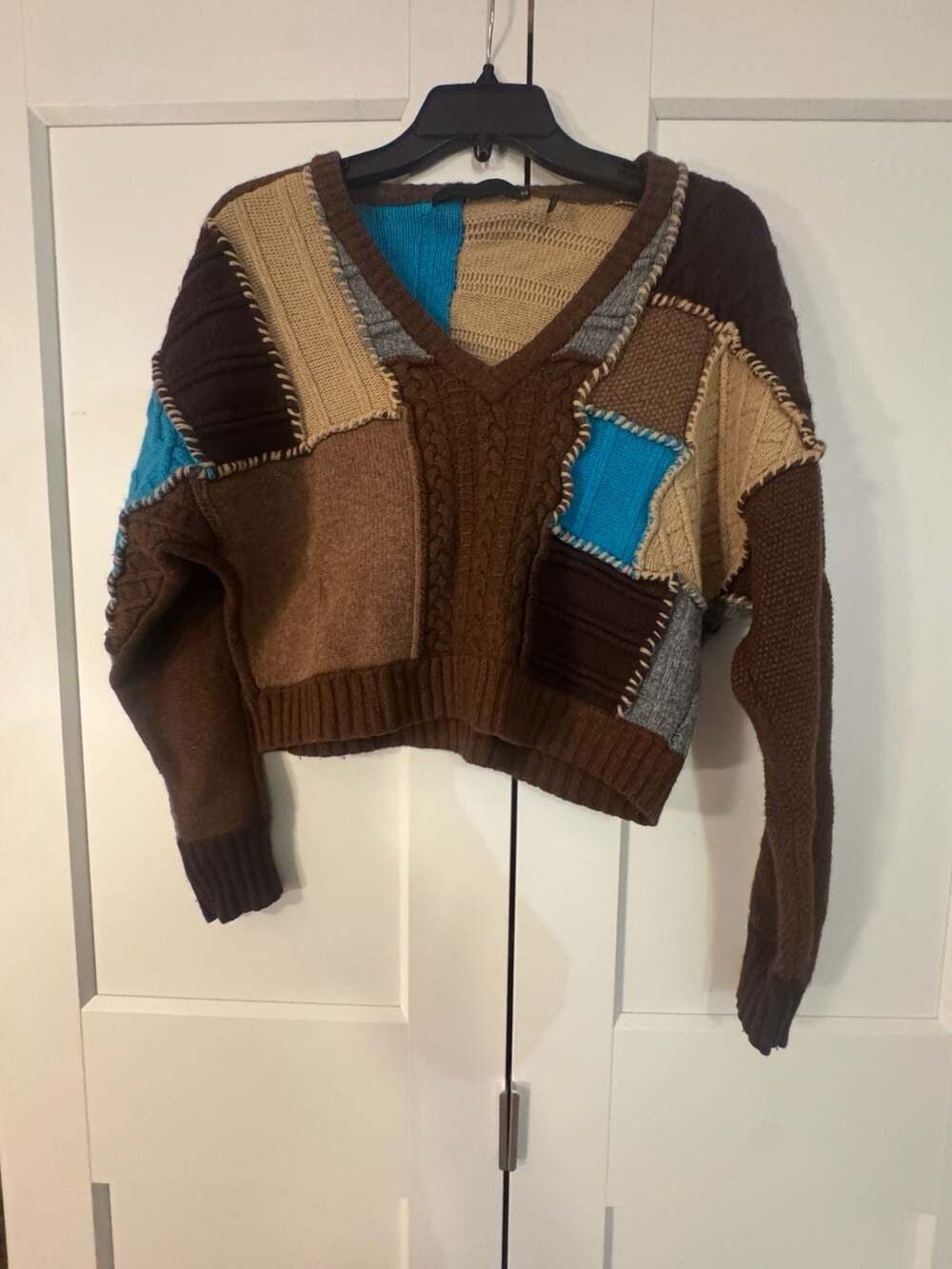 L.A.M.B. Gwen Women's Patchwork Cable Knit Cropped Sweater Y2K Vintage